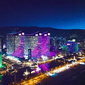 Orbi City Star ***** Батуми